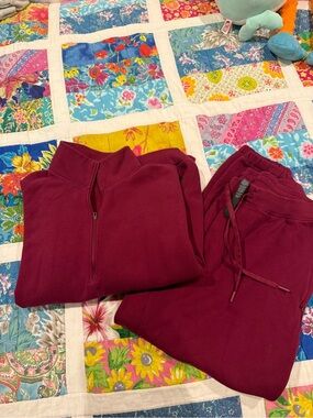 Lululemon Men’s Steady State Quarter Zip and Joggers Matching Set in pink